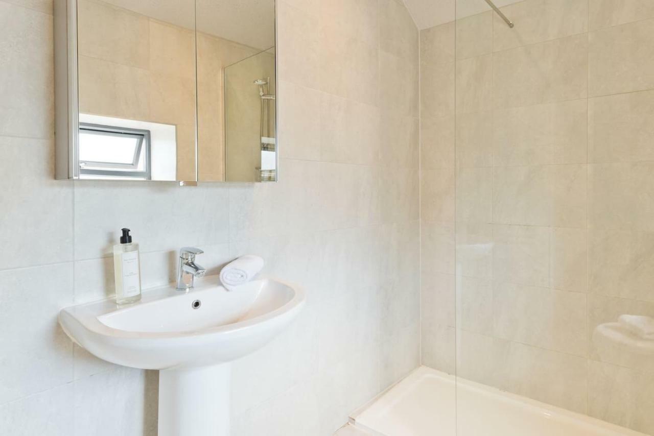 The Edge Suite - Hiphipstay Dublin Exterior foto